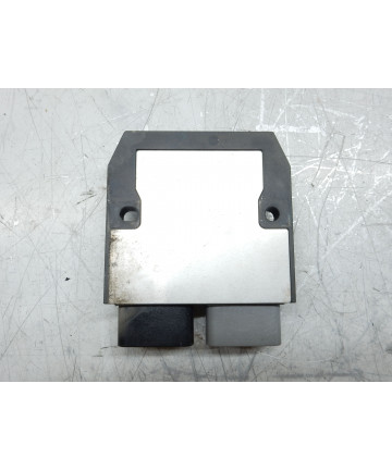 REGULATEUR DE TENSION