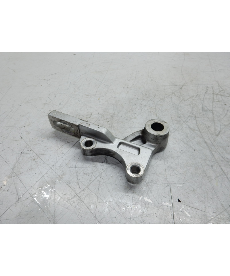 PATTE DE FIXATION ETRIER ARRIERE