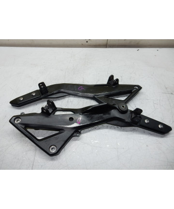 platines repose pied