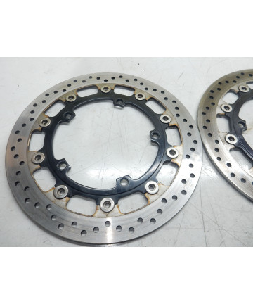 DISQUES DE FREIN AVANT