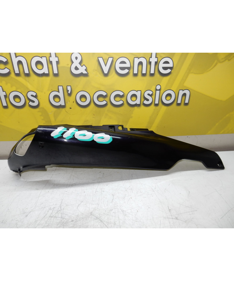 carénage arrière droit