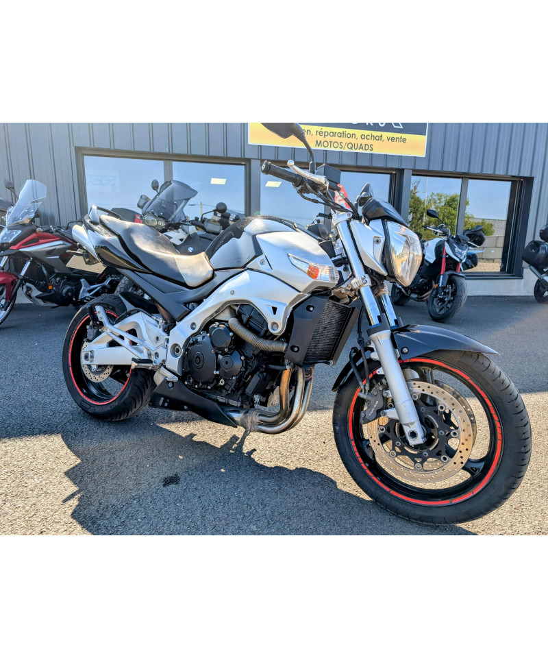 SUZUKI 600 GSR