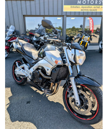 SUZUKI 600 GSR