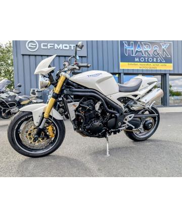 TRIUMPH SPEED TRIPLE 1050