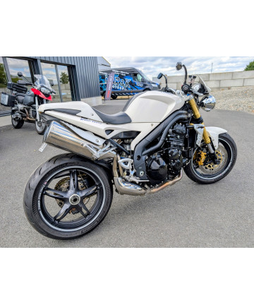 TRIUMPH SPEED TRIPLE 1050