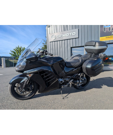 KAWASAKI 1400 GTR