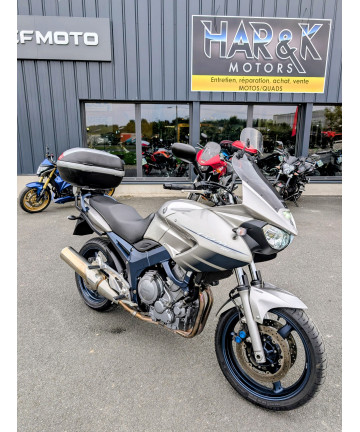 YAMAHA 900 TDM