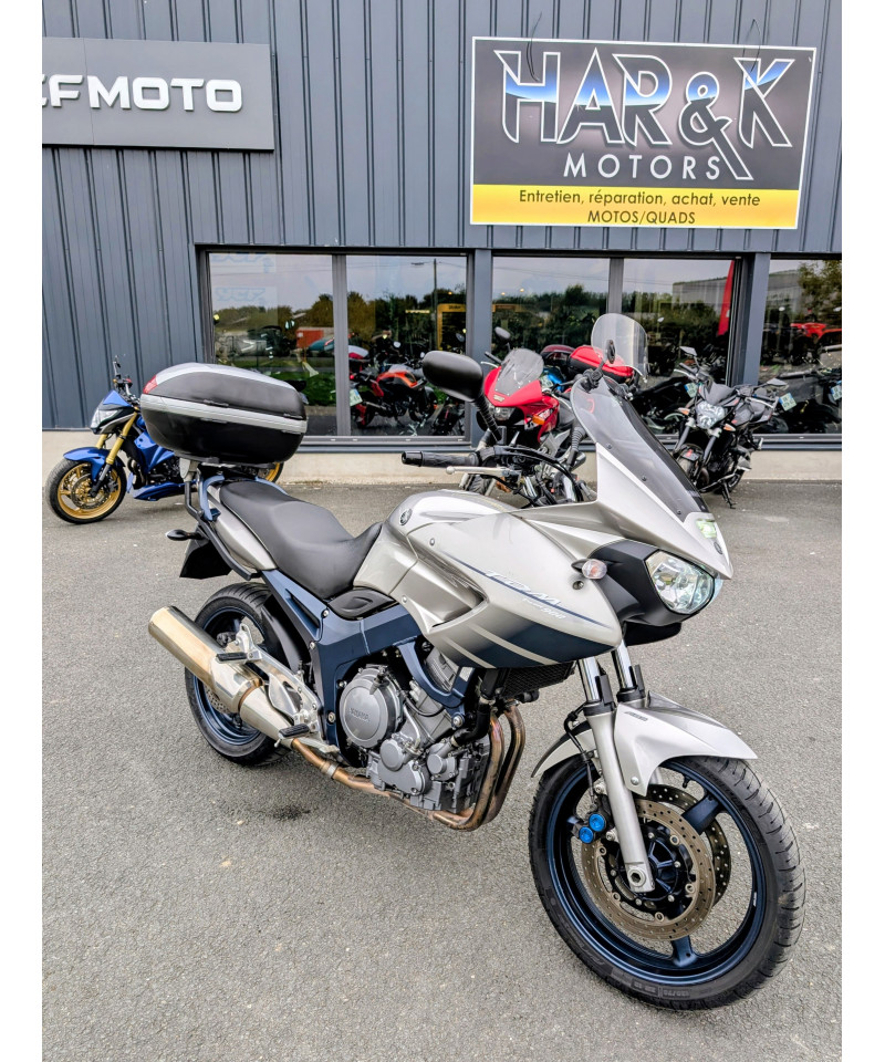 YAMAHA 900 TDM