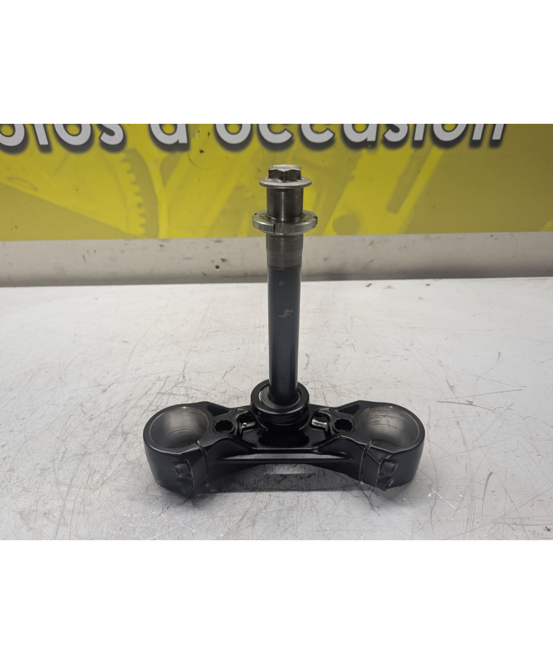 te de fourche inferieur