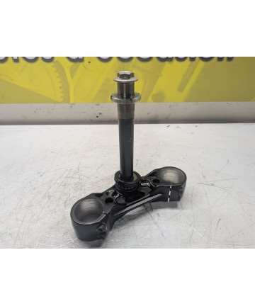 te de fourche inferieur