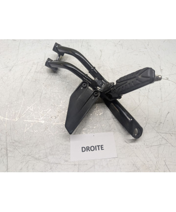 platine repose pied arrière droite