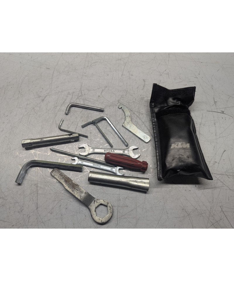 trousse a outils