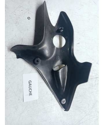 cache lateral gauche