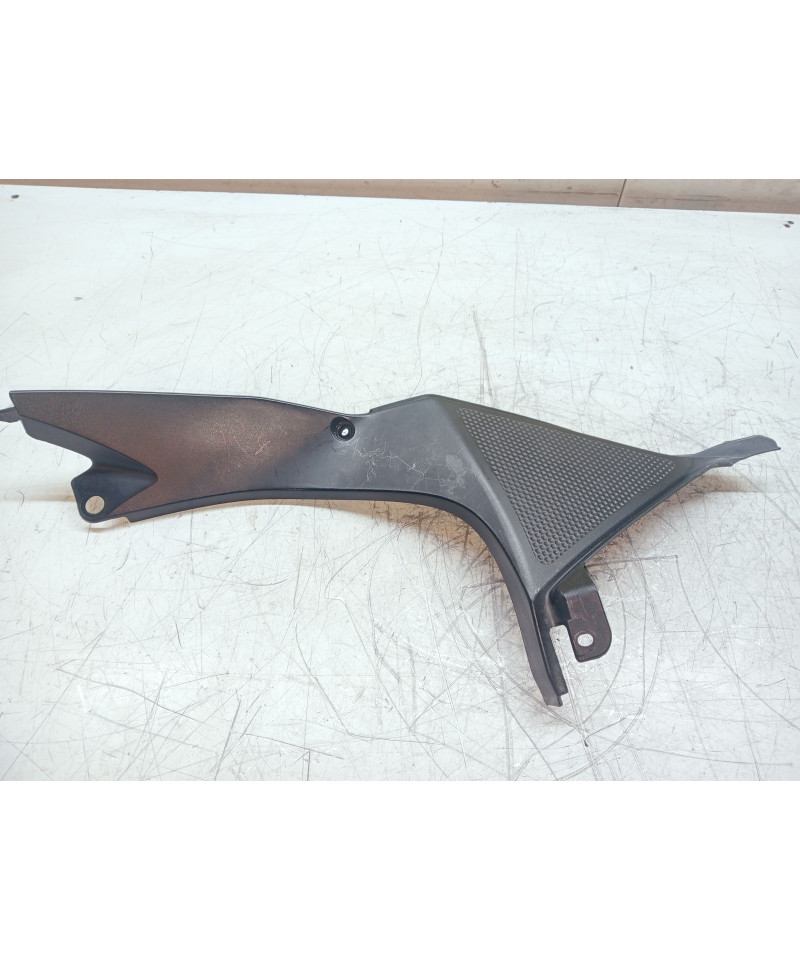 entourage de compteur droit