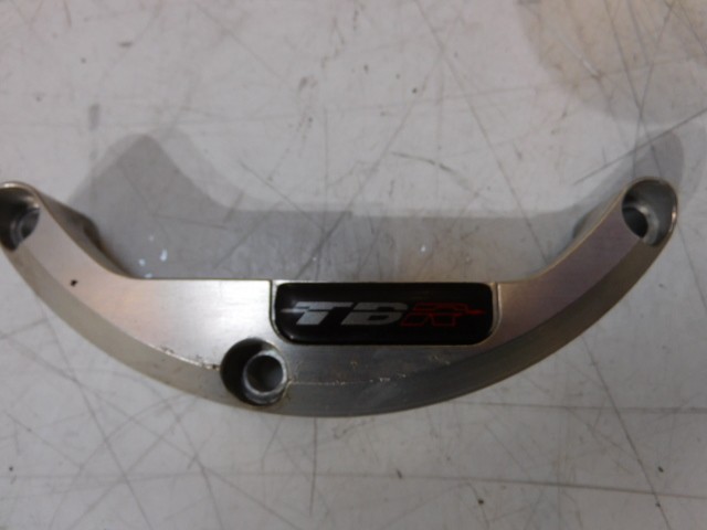 protection carter gauche