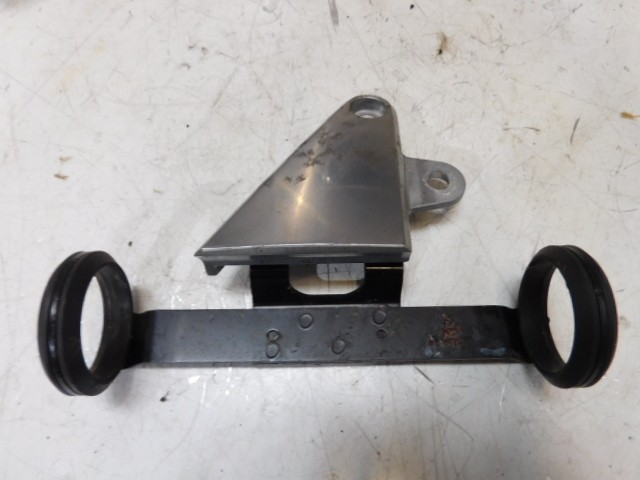 fixation phare avant