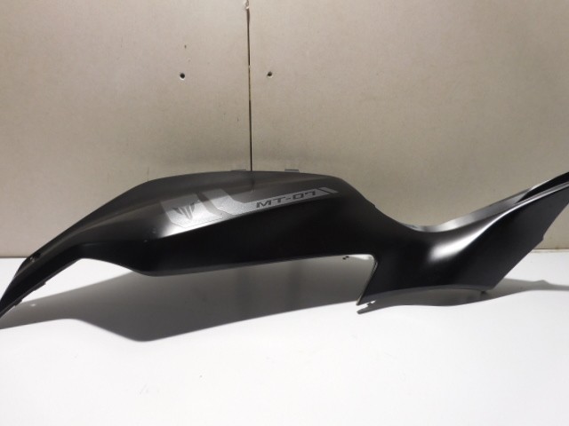 coque de réservoir gauche