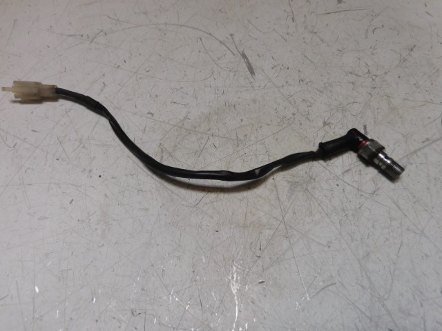 contacteur de feux stop