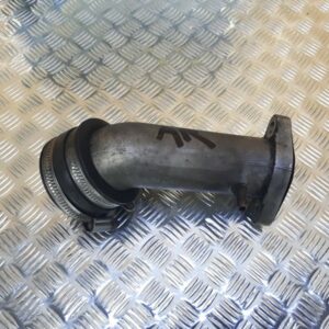 Pipe d'admission arrière