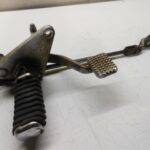 PLATINE AVANT DROITE