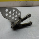 PLATINE AVANT GAUCHE