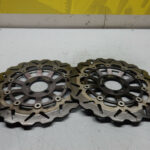 DISQUES DE FREIN AVANT