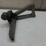 PLATINE ARRIERE DROITE