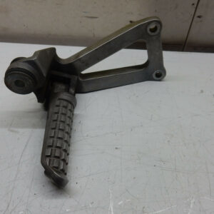 PLATINE ARRIERE DROITE