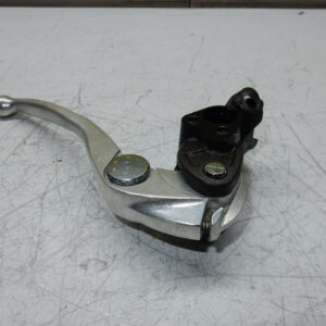 MAITRE CYLINDRE DE FREIN AVANT