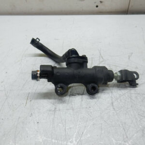 MAITRE CYLINDRE DE FREIN ARRIERE