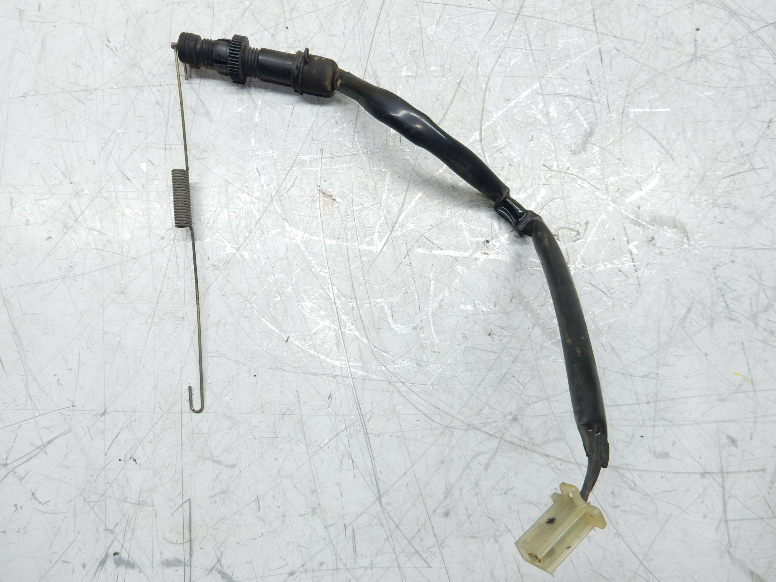 CONTACTEUR DE FEU STOP