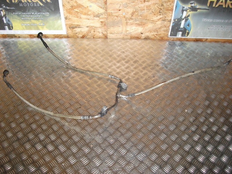 Durite de freins avant