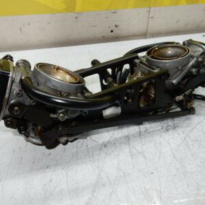 RAMPE CARBURATEUR BRIDEE