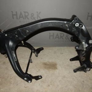 cadre avec sa carte grise