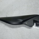 cache sous reservoir droite