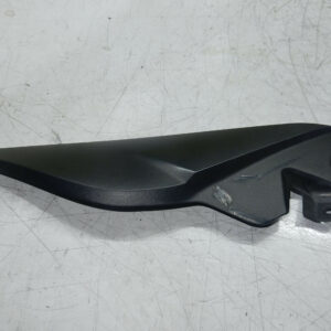 cache sous reservoir droite