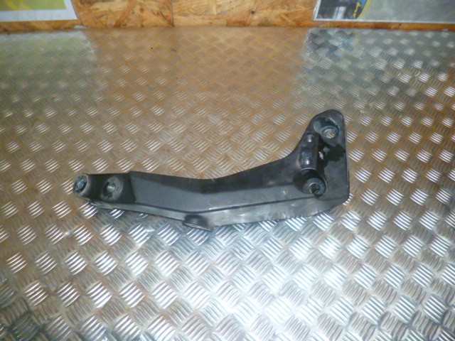 Renfort de cadre gauche