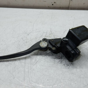 maitre cylindre embrayage