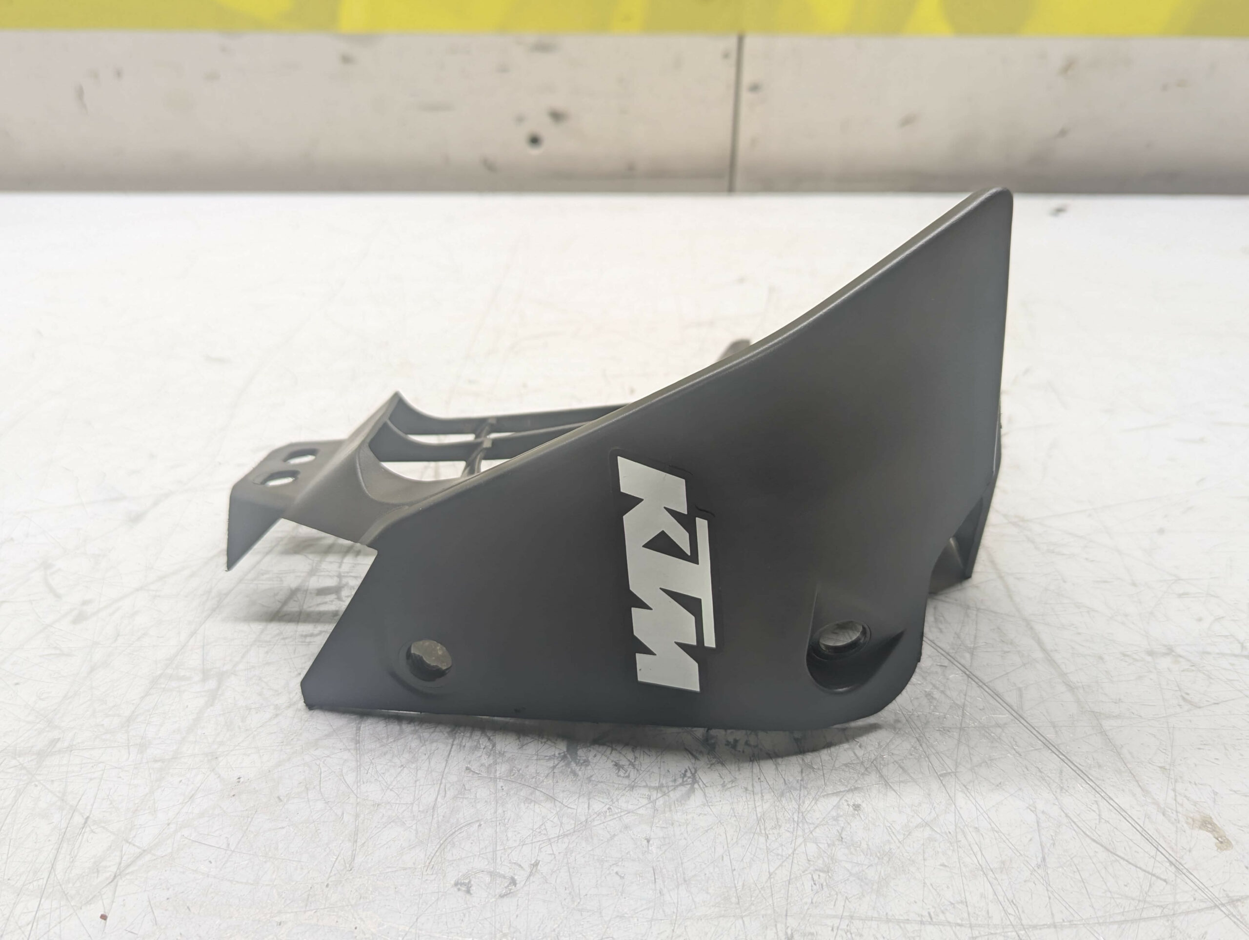 ECOPE RADITEUR GAUCHE