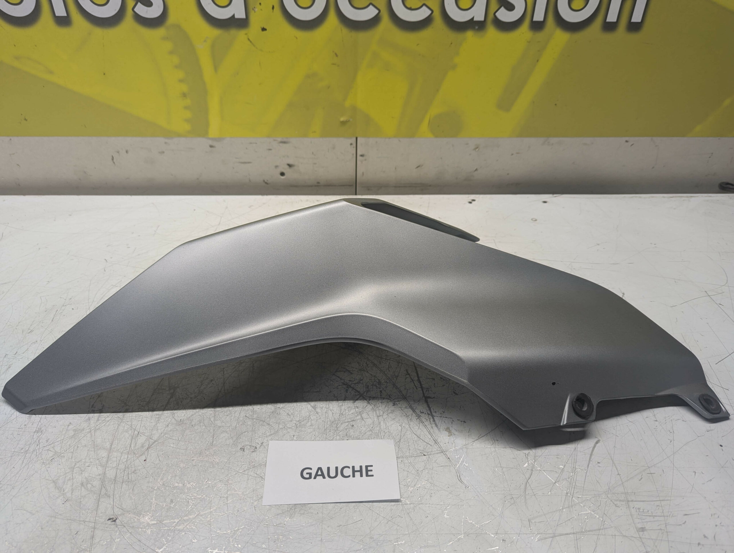 carénage avant gauche