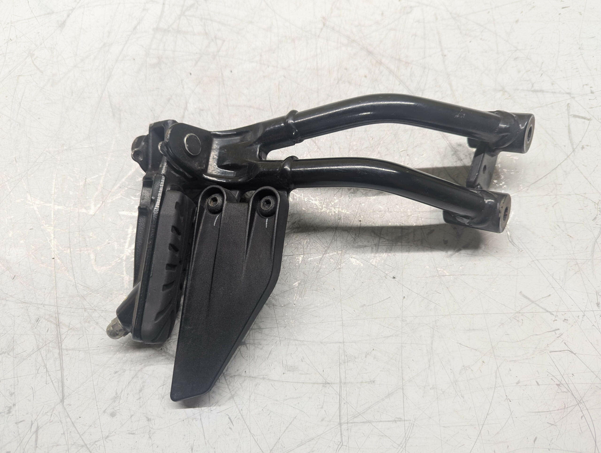 platine arriére gauche