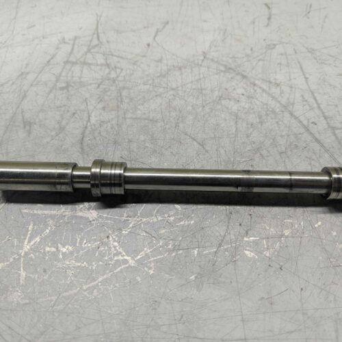 axe de roue avant