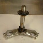 te de fourche inferieur