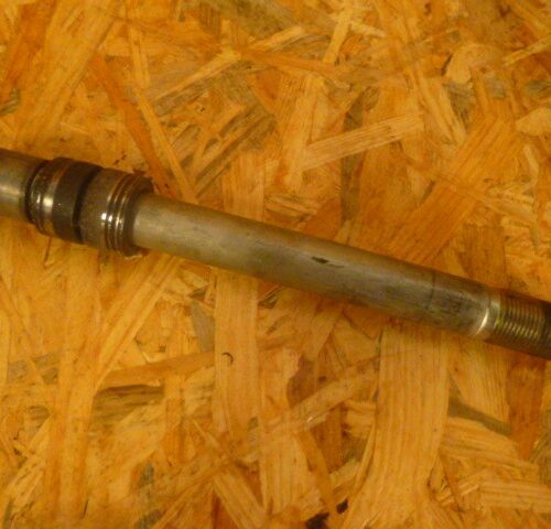 Axe de Roue avant