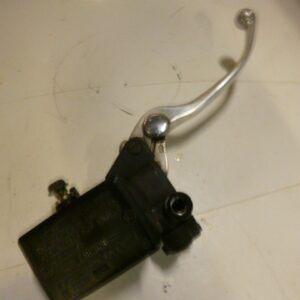 maitre cylindre de frein