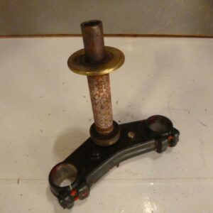 Te de fourche inférieur