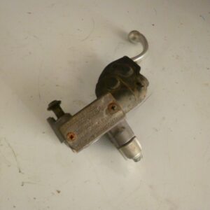 maître cylindre de frein avant