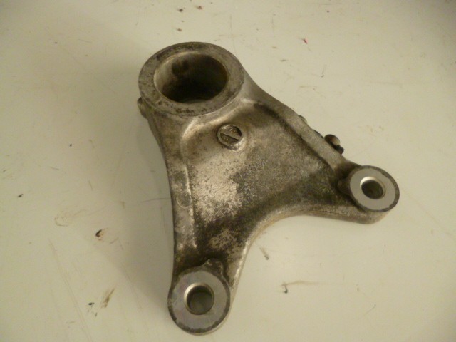 support étrier arrière