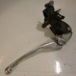 maître cylindre de freins