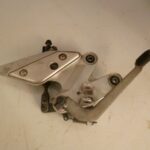 platine avant droite